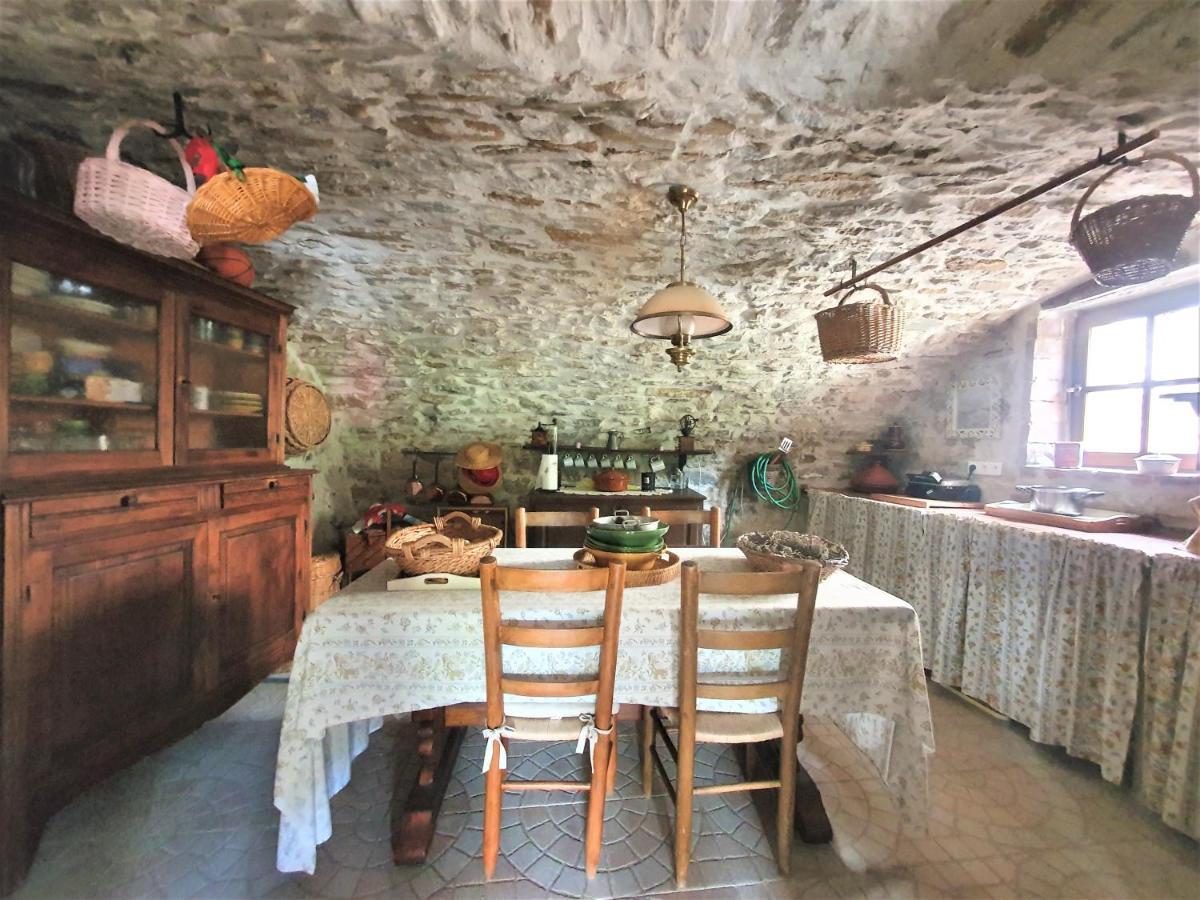 Mes Maisons Gardoises, Two Gites Sleeping 13 With Two Private Pools, Kids Room, Laundry, Disco, Free Wifi, Linen And Dog'S Are Welcome Gagnières Kültér fotó