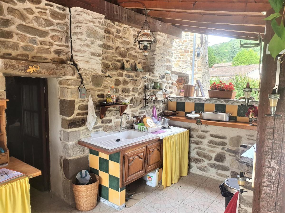 Mes Maisons Gardoises, Two Gites Sleeping 13 With Two Private Pools, Kids Room, Laundry, Disco, Free Wifi, Linen And Dog'S Are Welcome Gagnières Kültér fotó